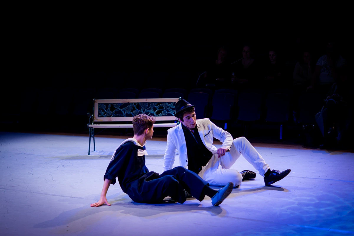 Twelfth Night, Lighting Design, 2017 production still 6 by Ben Sassoon